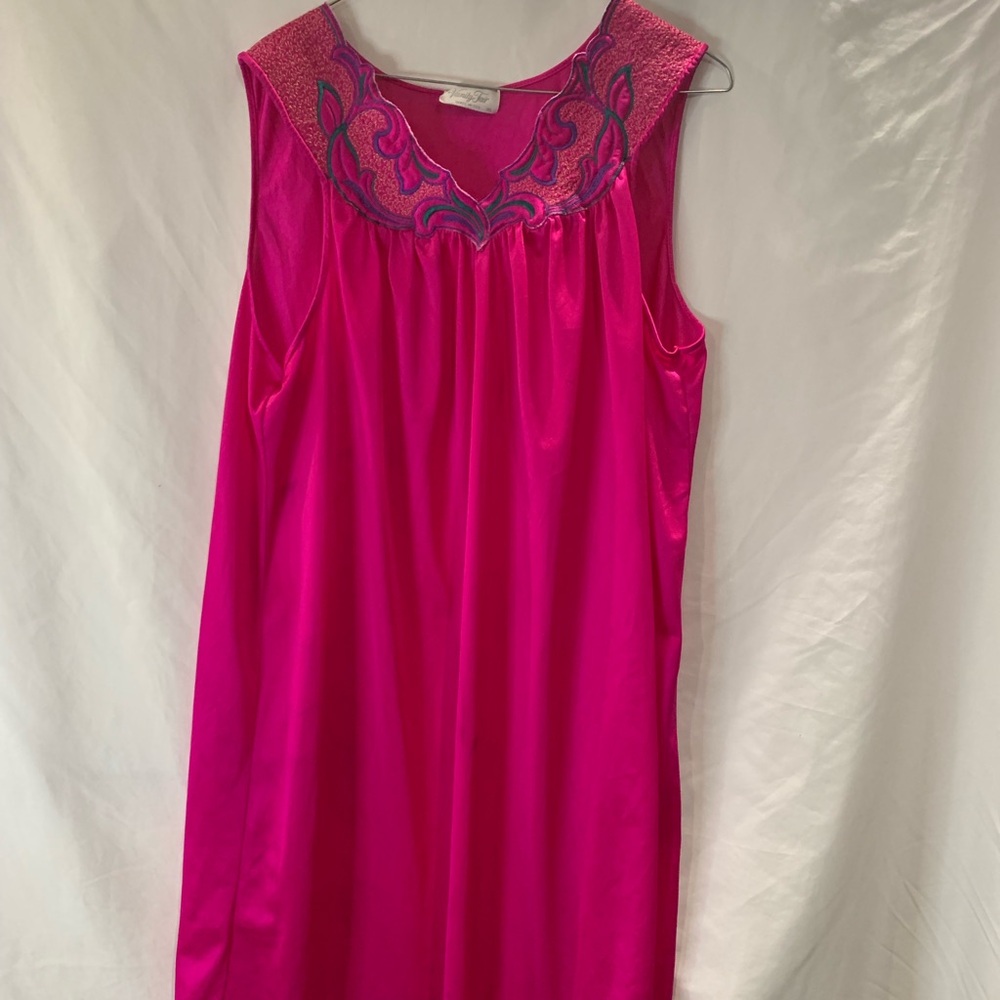 Vanity Fair Pink Chemise with Lace Trim